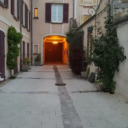 77 Rue De France Apartament